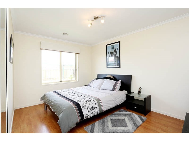 77 President Avenue, Andrews Farm SA 5114