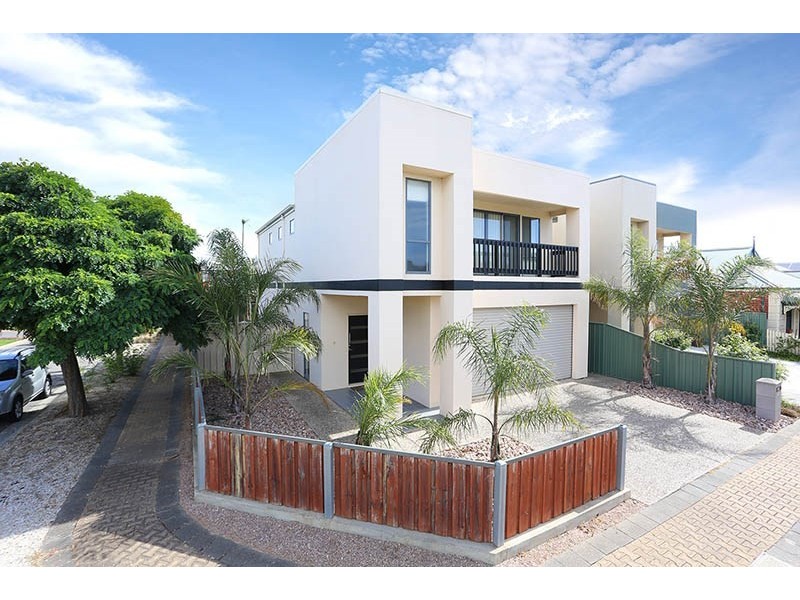 40a Windemere Crescent, Mawson Lakes SA 5095