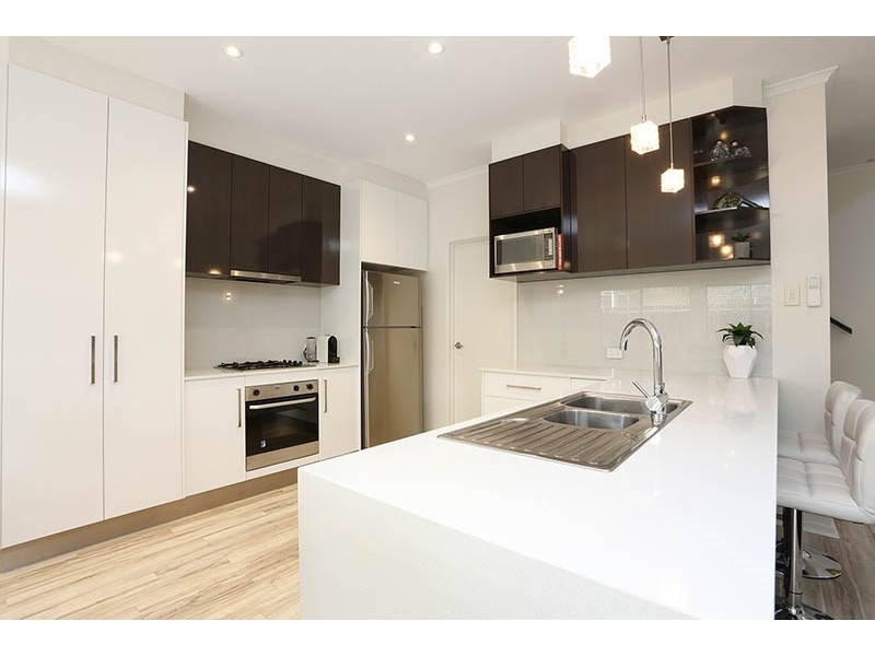 40a Windemere Crescent, Mawson Lakes SA 5095