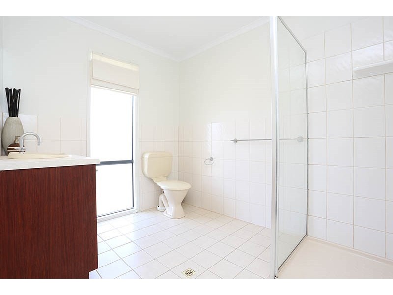 40a Windemere Crescent, Mawson Lakes SA 5095