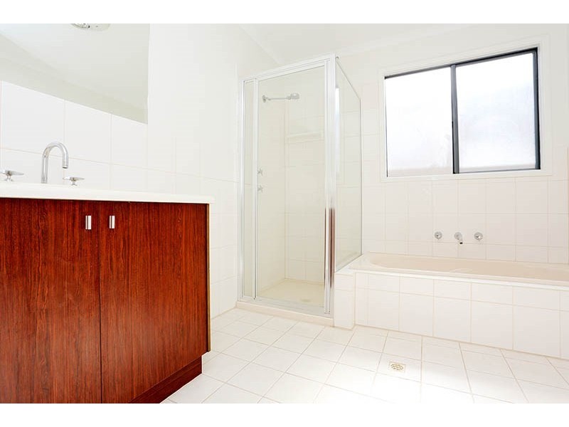 40a Windemere Crescent, Mawson Lakes SA 5095