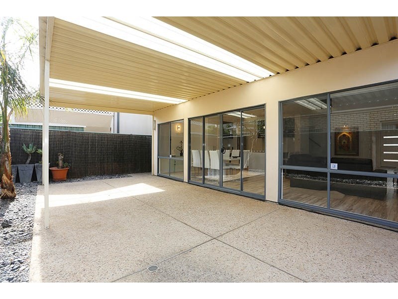 40a Windemere Crescent, Mawson Lakes SA 5095