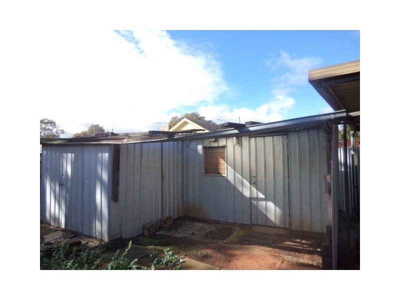 4 Cadley Street, Elizabeth Downs SA 5113