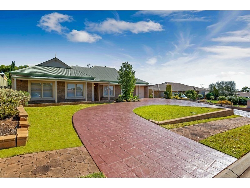 29 Hedgerow Drive, Gulfview Heights SA 5096