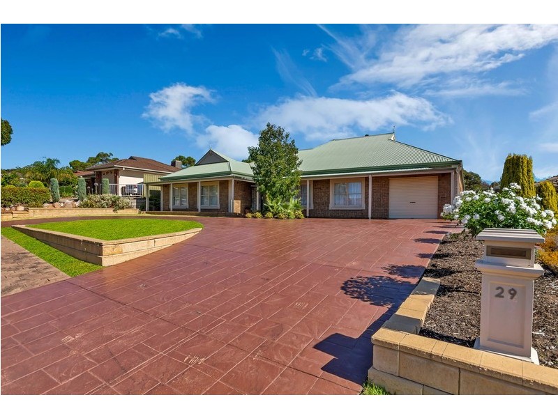 29 Hedgerow Drive, Gulfview Heights SA 5096