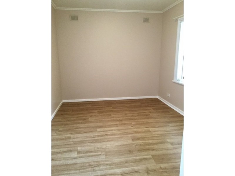 17 Short Road, Elizabeth SA 5112