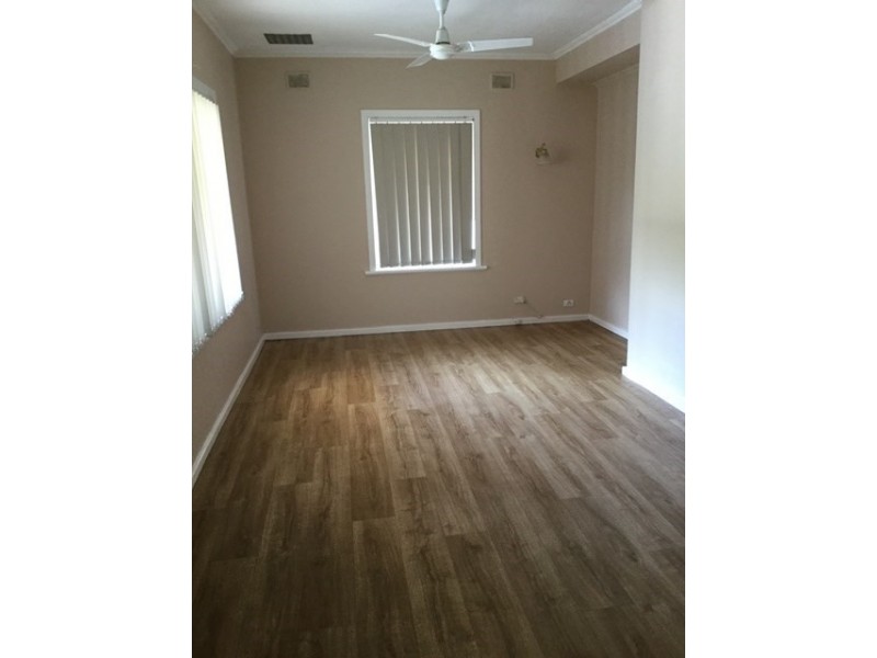 17 Short Road, Elizabeth SA 5112