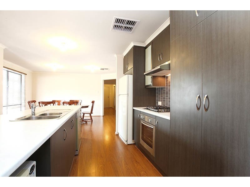 11 Manilla Street, Munno Para West SA 5115