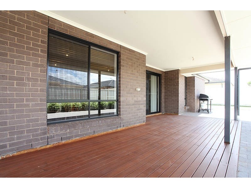 11 Manilla Street, Munno Para West SA 5115