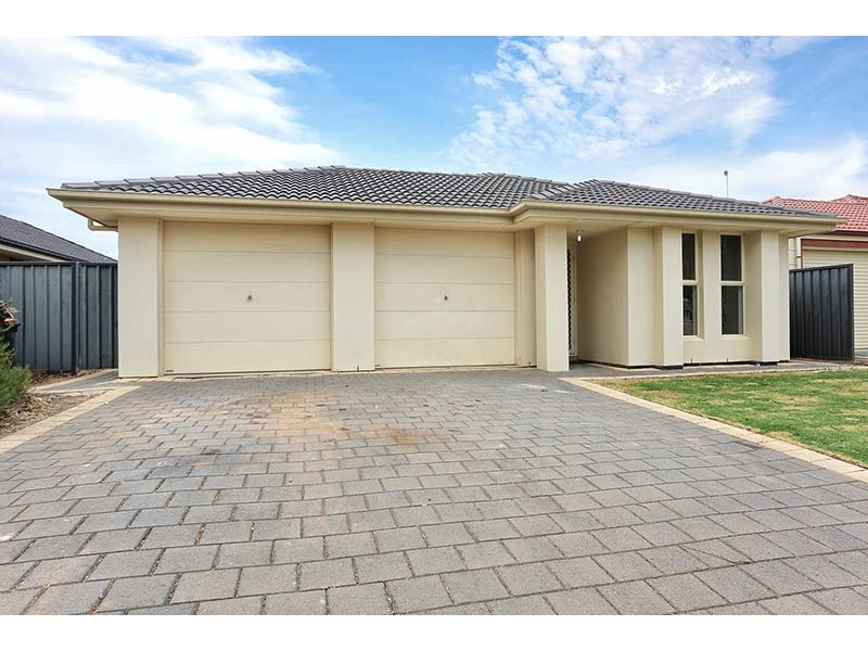 15 Macfarlane Way, Andrews Farm SA 5114