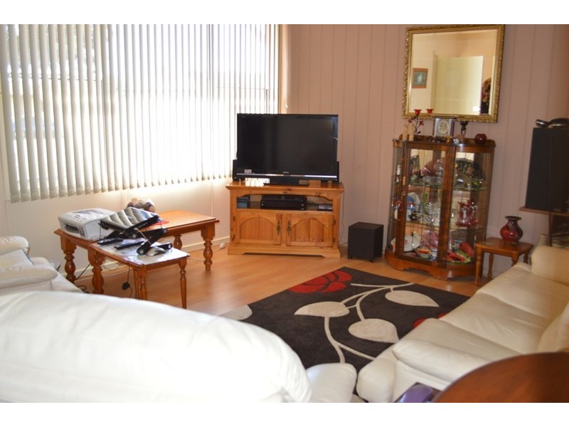 2 Second Street, Owen SA 5460