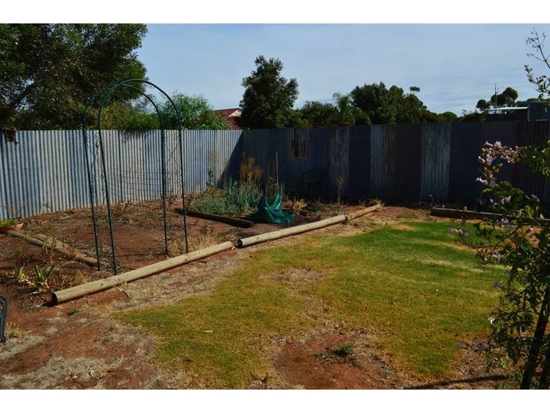 2 Second Street, Owen SA 5460