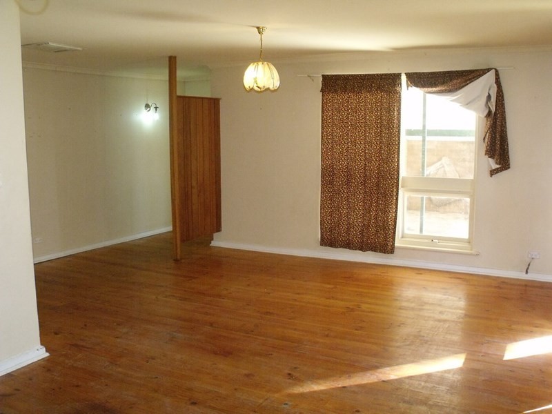 5 Fender Court, Paralowie SA 5108