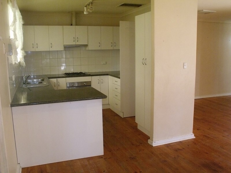 5 Fender Court, Paralowie SA 5108