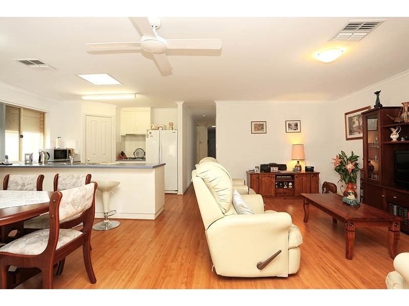 12 Graeber Road, Smithfield SA 5114