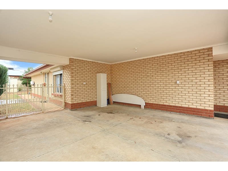 12 Graeber Road, Smithfield SA 5114