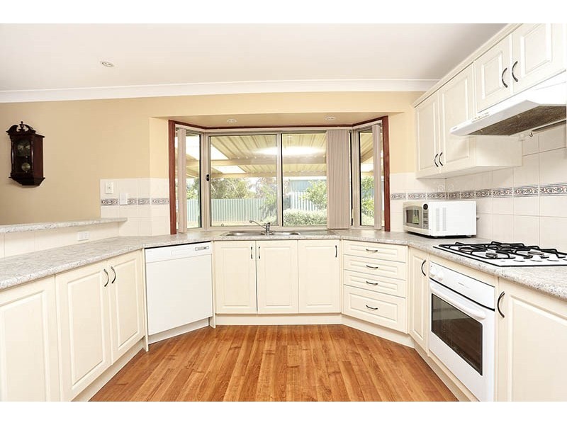 11 Sarah Candace Court, Munno Para West SA 5115