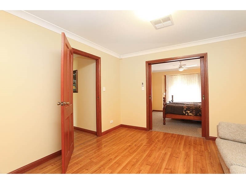 11 Sarah Candace Court, Munno Para West SA 5115