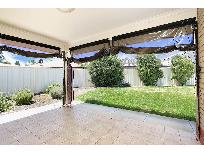 7 Canberra Court, Smithfield SA 5114