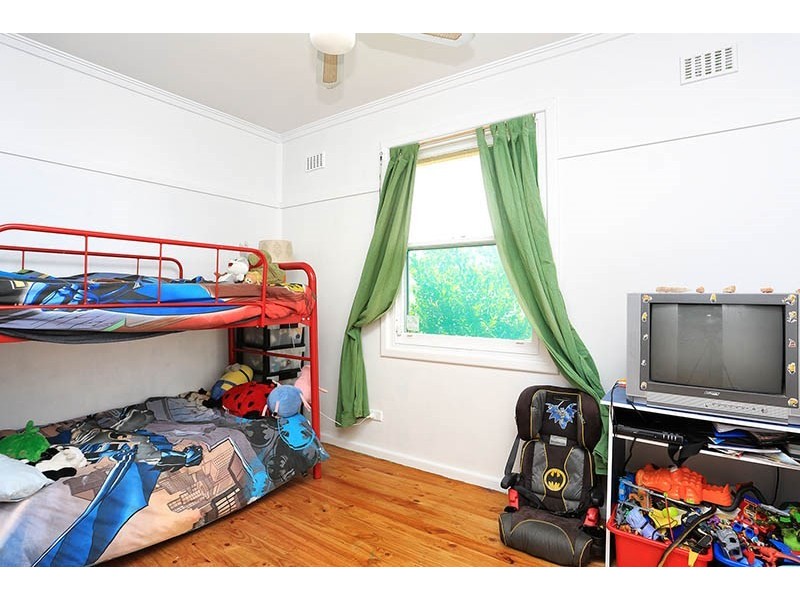 24 Bartlett Street, Elizabeth Downs SA 5113