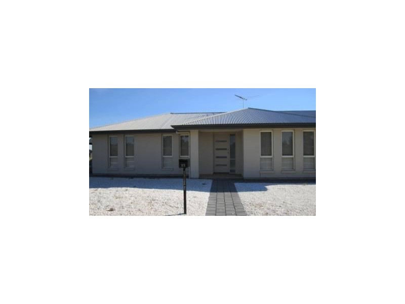 25 Overlander Way, Smithfield SA 5114