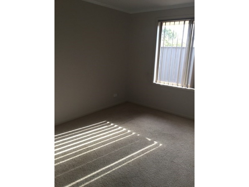 10 Langhorne Street, Andrews Farm SA 5114