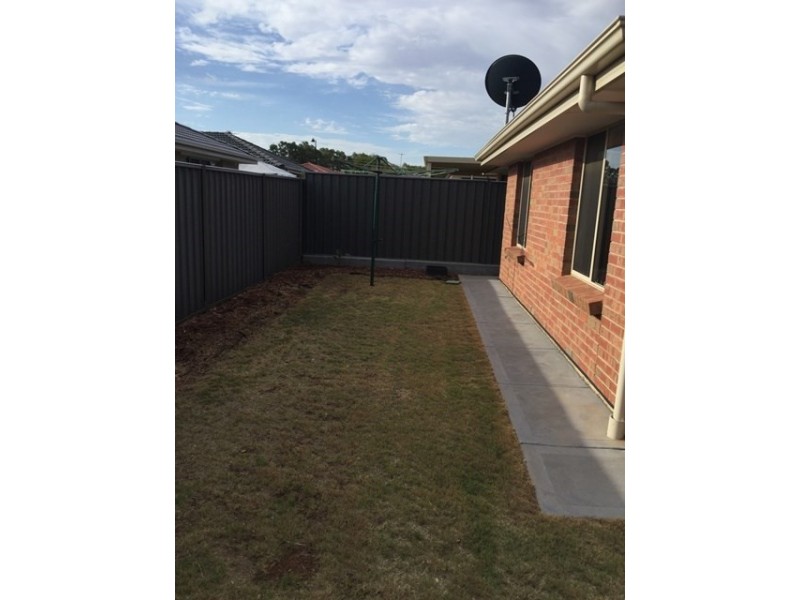 10 Langhorne Street, Andrews Farm SA 5114