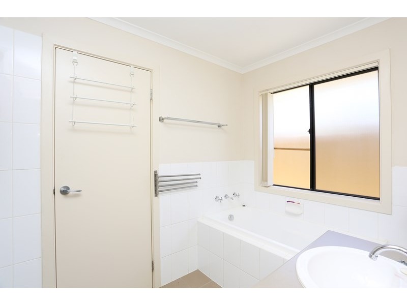 50 Tudor Crescent, Smithfield Plains SA 5114