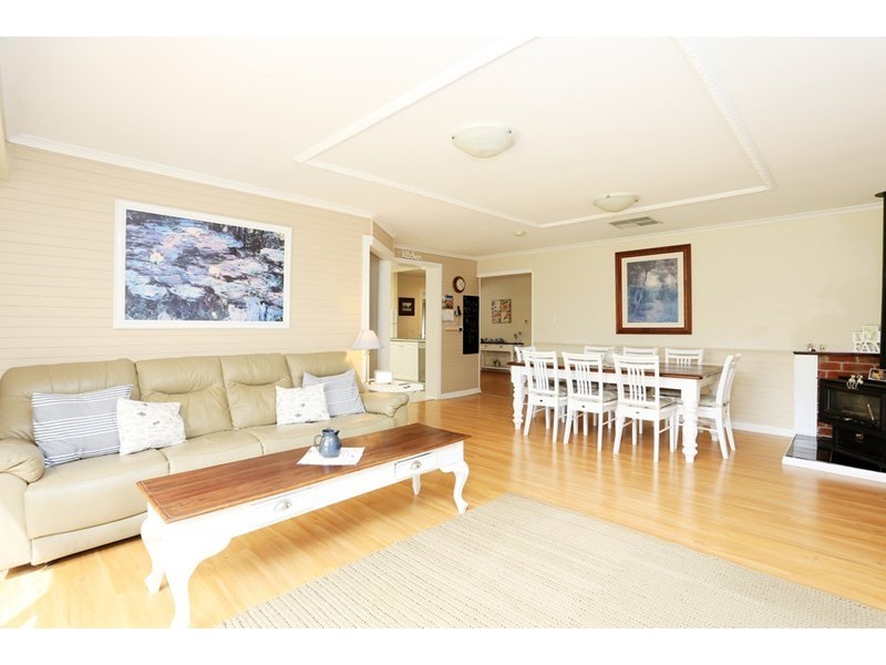 18 Harvest Court, Andrews Farm SA 5114