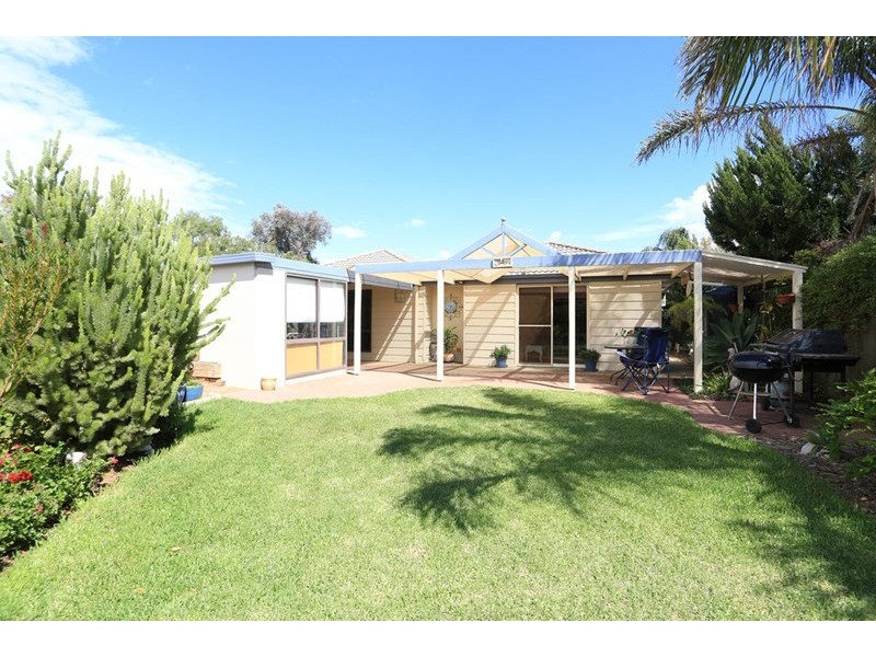 18 Harvest Court, Andrews Farm SA 5114