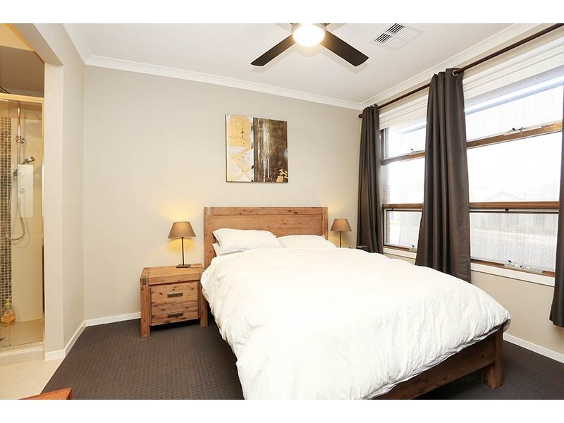 20 Salmon Gum Crescent, Blakeview SA 5114