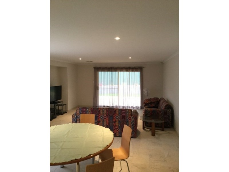 2 Bentley Road, Blakeview SA 5114