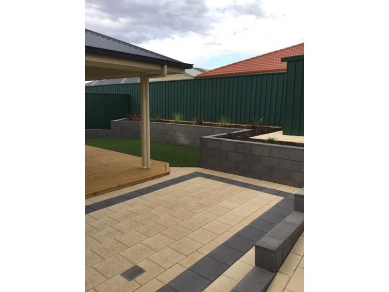 2 Bentley Road, Blakeview SA 5114