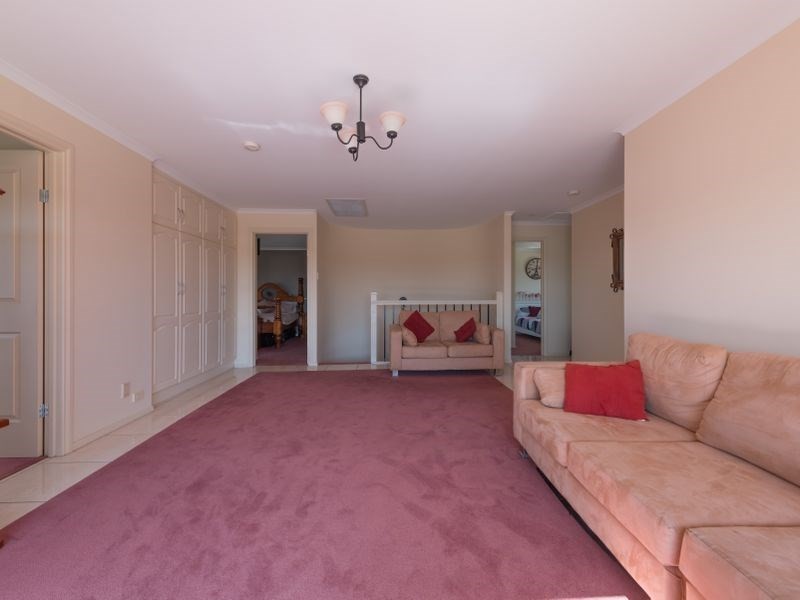 5 Frances Court, Blakeview SA 5114