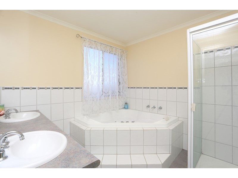 5 Frances Court, Blakeview SA 5114