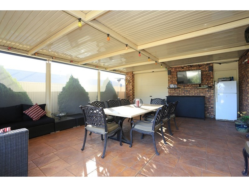 5 Frances Court, Blakeview SA 5114