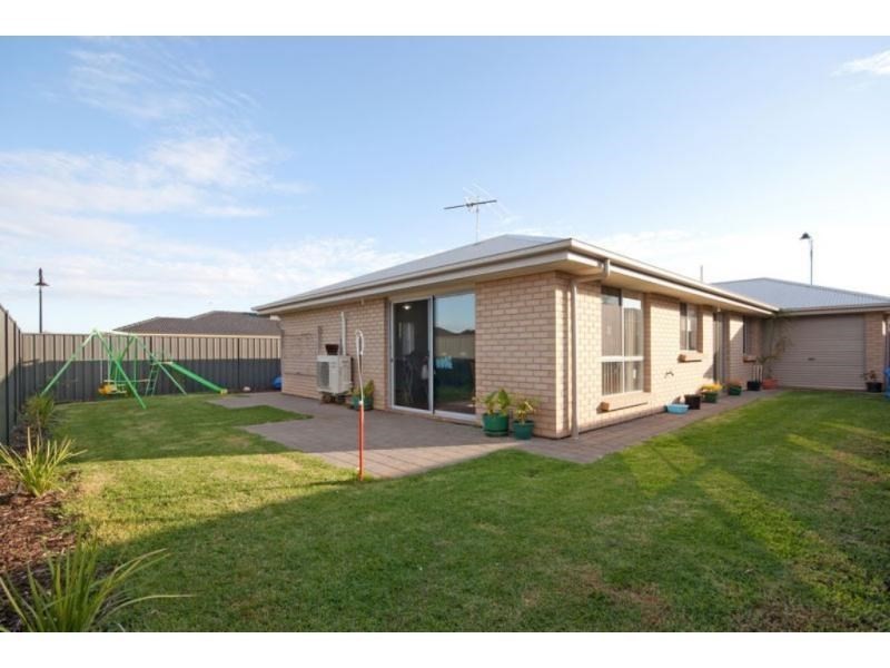 11 Burley Griffin Drive, Andrews Farm SA 5114