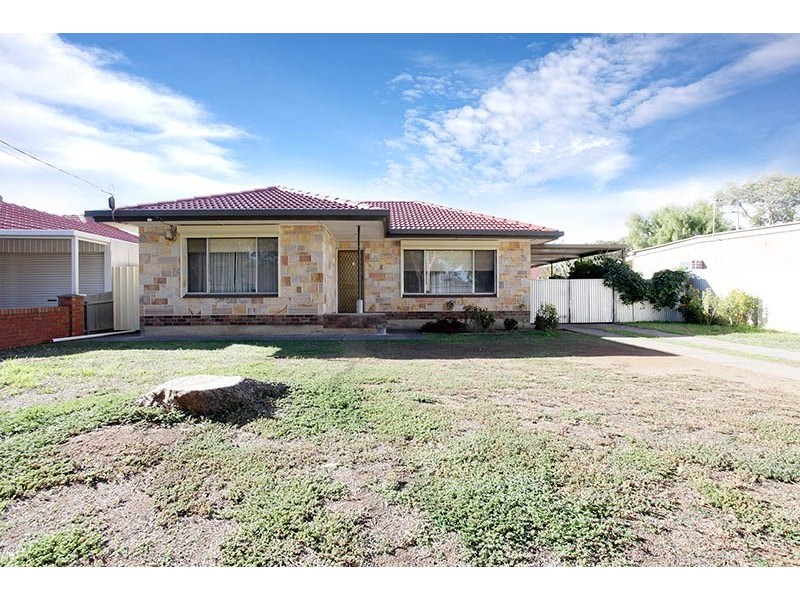 6 Mcintosh Crescent, Brahma Lodge SA 5109