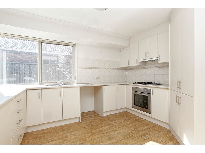 2 Dylan Close, Munno Para West SA 5115