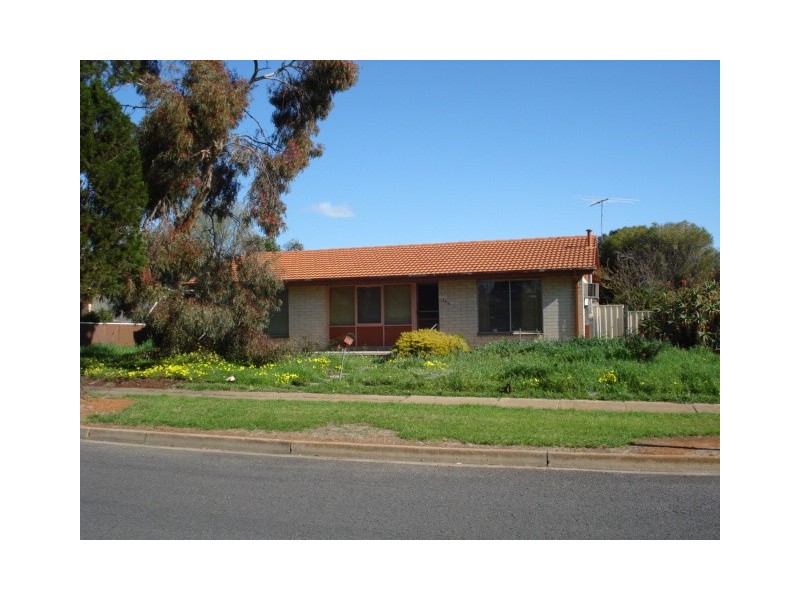 126 McKenzie Road, Elizabeth Downs SA 5113