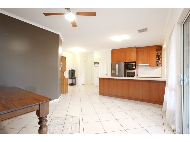 2 Victory Court, Andrews Farm SA 5114