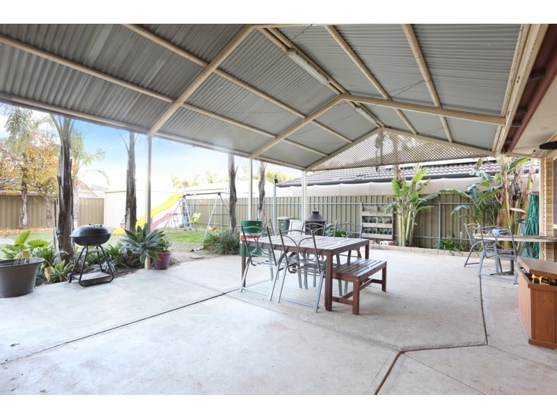 2 Victory Court, Andrews Farm SA 5114