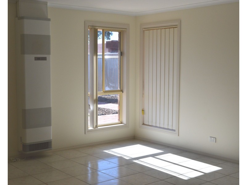 12 Strathmore Avenue, Smithfield SA 5114