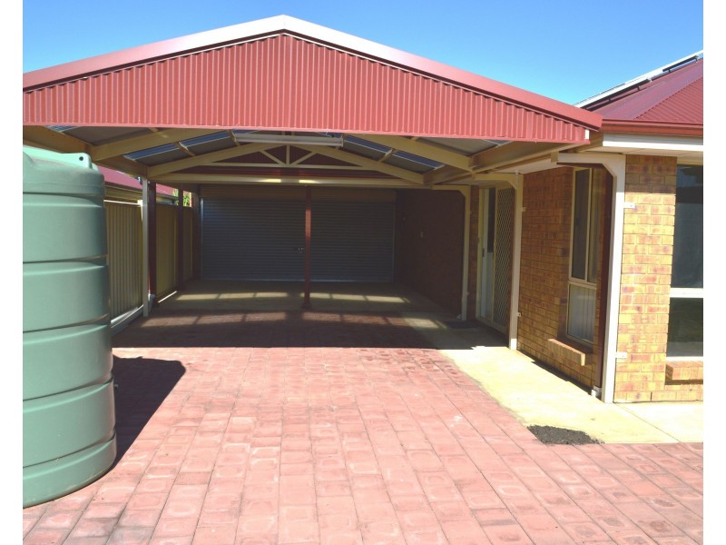 12 Strathmore Avenue, Smithfield SA 5114