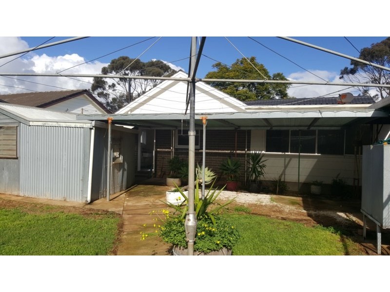 15 Mckenzie Road, Elizabeth Downs SA 5113