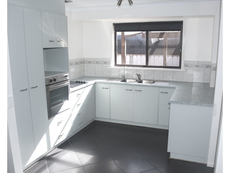 43 Damian Drive, Salisbury Heights SA 5109