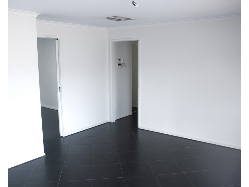 43 Damian Drive, Salisbury Heights SA 5109