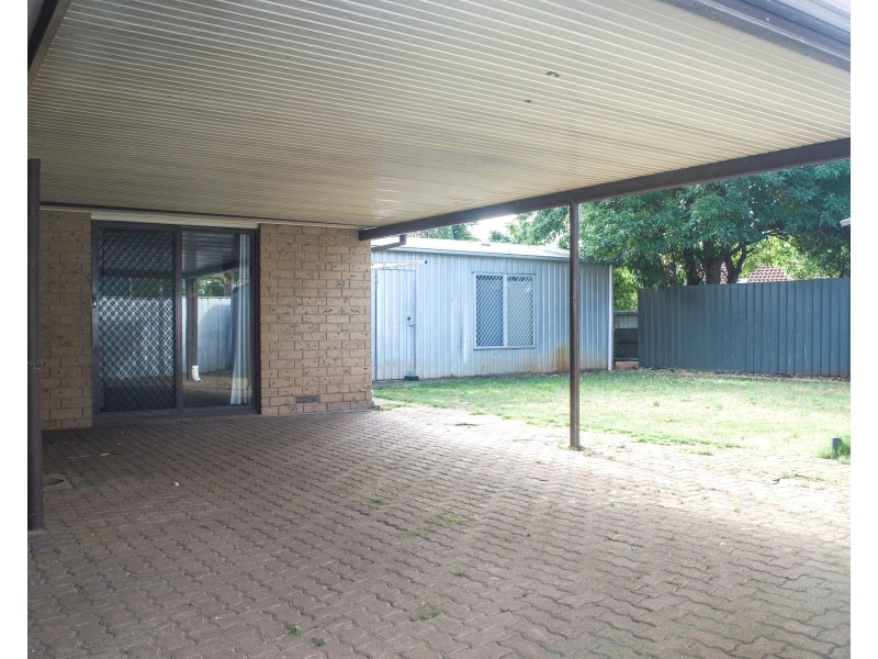 43 Damian Drive, Salisbury Heights SA 5109