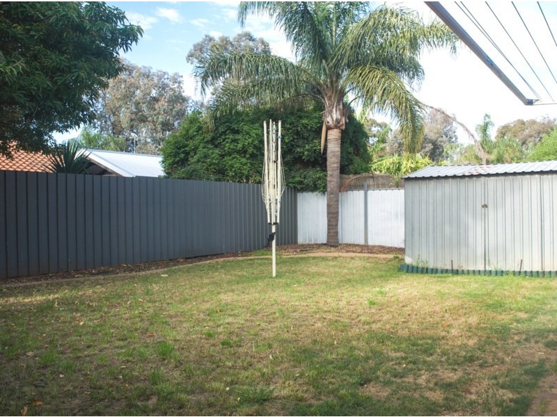 43 Damian Drive, Salisbury Heights SA 5109