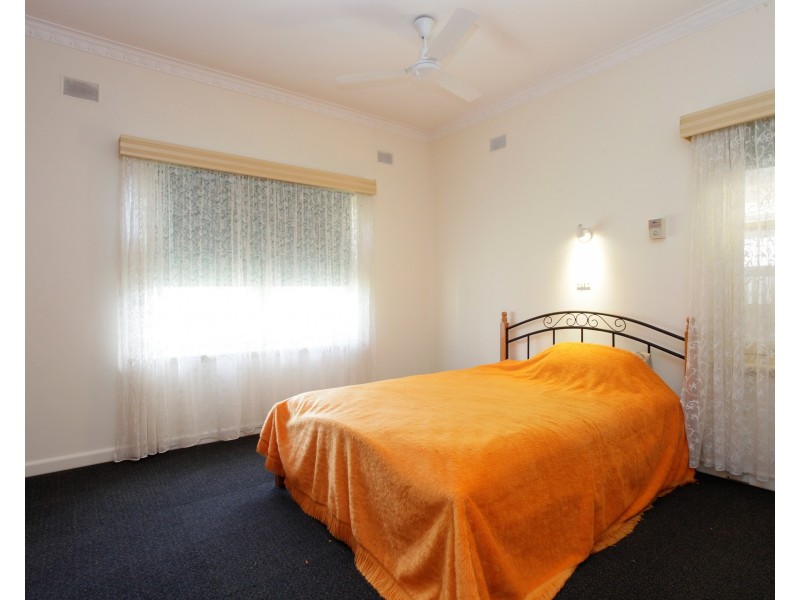 98 Brown Terrace, Salisbury SA 5108